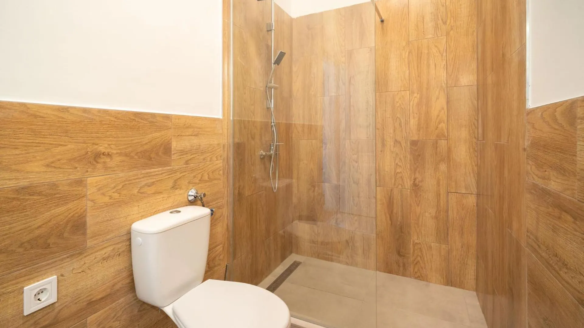 Two Amazing Bedrooms In The City Center Budapest
